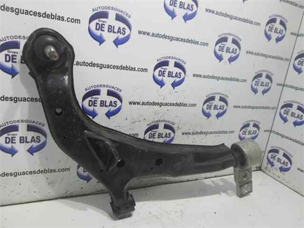ALMERA TINO V10M Brazo Inferior Delantero Derecho ALMERA TINO V10M Brazo Inferior Delantero Derecho