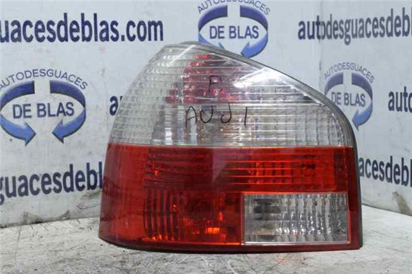 A3 8L Piloto Trasero Izquierdo