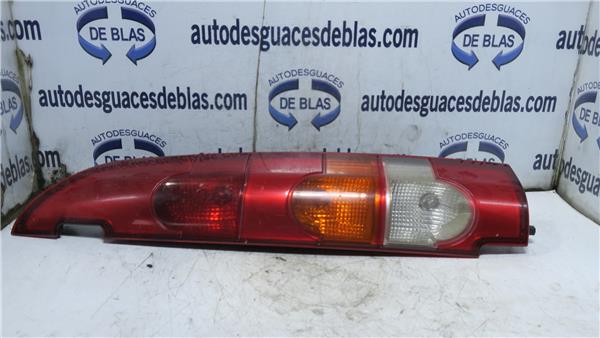 KANGOO FKC0 Piloto Trasero Derecho