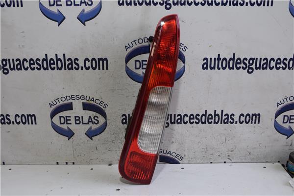 C-MAX CB3 Piloto Trasero Izquierdo