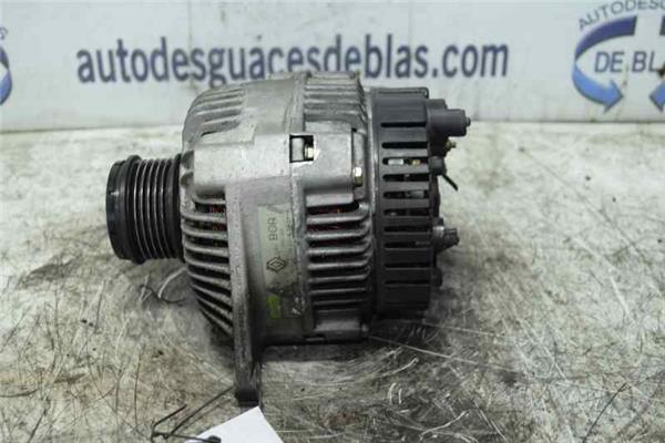 MEGANE I BERLINA HATCHBACK BA0 Alternador