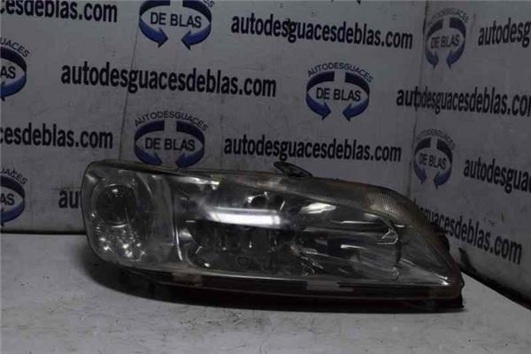 306 BERLINA 345 PUERTAS S2 Faro Delantero Derecho 306 BERLINA 345 PUERTAS S2 Faro Delantero Derecho