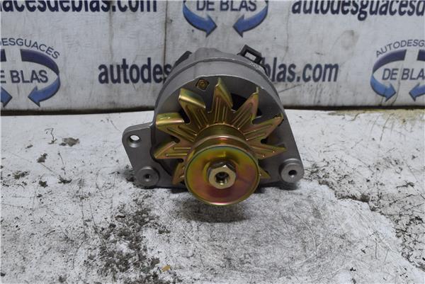 100 BERLINA 443 Alternador