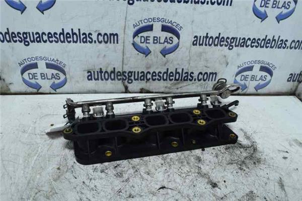 GOLF IV BERLINA 1J1 RAMPA INYECTORA