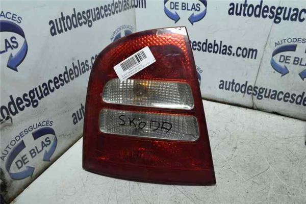 OCTAVIA BERLINA 1U2 Piloto Trasero Izquierdo