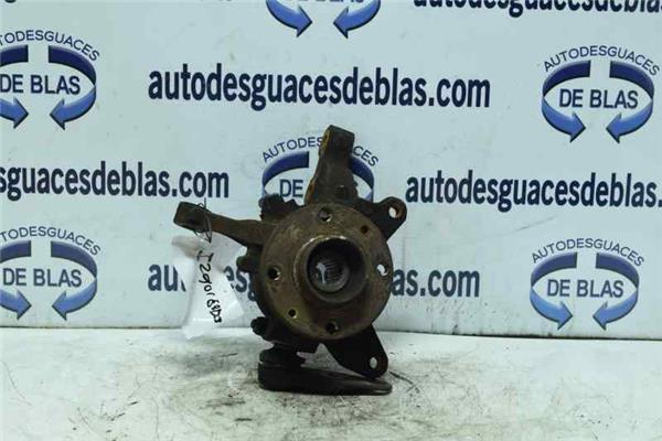 MEGANE I BERLINA HATCHBACK BA0 Mangueta Delantera Derecha MEGANE I BERLINA HATCHBACK BA0 Mangueta Delantera Derecha
