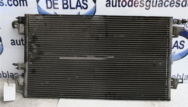 LAGUNA II BG0 Condensador
