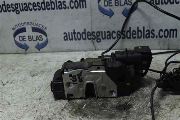 CLASE E W211 BERLINA Cierre Electromagnetico Trasero Derecho CLASE E W211 BERLINA Cierre Electromagnetico Trasero Derecho