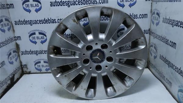Clase C BM 204 Berlina 01.2007- Llanta Clase C BM 204 Berlina 01.2007- Llanta