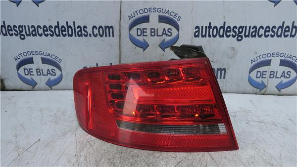 A4 BER. B8 Piloto Trasero Izquierdo