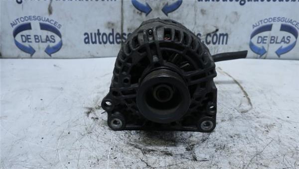 LEON 1M1 Alternador