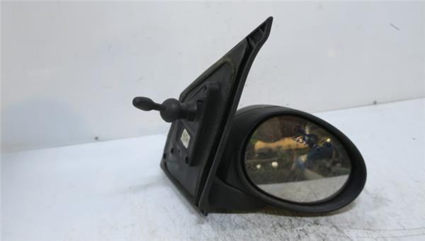 107 2005- Retrovisor Derecho