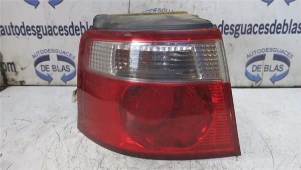 Carens RS2003- Piloto Trasero Izquierdo