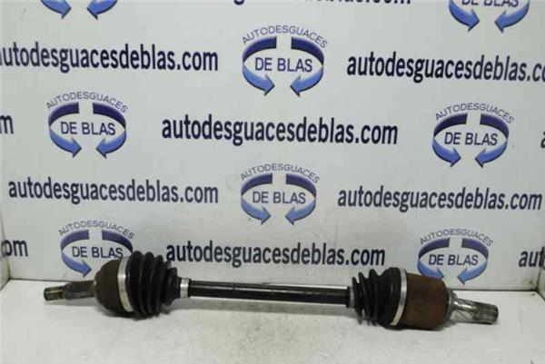 MICRA K12E Transmision Delantera Izquierda