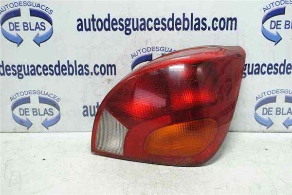 FIESTA BERLINA DX Piloto Trasero Derecho FIESTA BERLINA DX Piloto Trasero Derecho