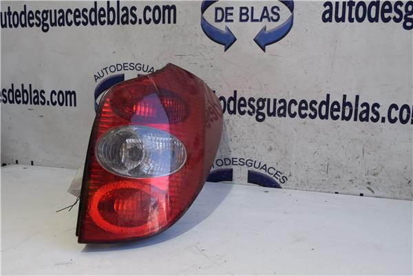 LAGUNA II GRANDTOUR KG0 Piloto Trasero Derecho LAGUNA II GRANDTOUR KG0 Piloto Trasero Derecho