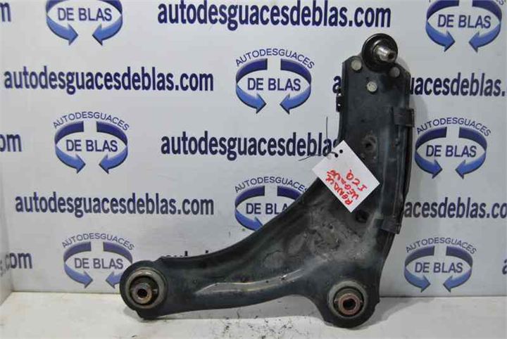 Megane III Berlina 5P 2008- Brazo Inferior Delantero Izquierdo Megane III Berlina 5P 2008- Brazo Inferior Delantero Izquierdo
