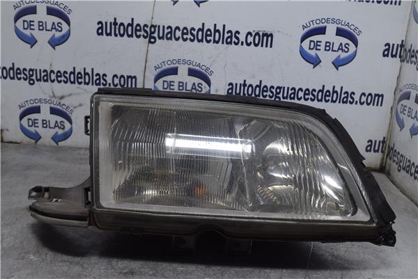 CLASE C W202 BERLINA Faro Delantero Derecho