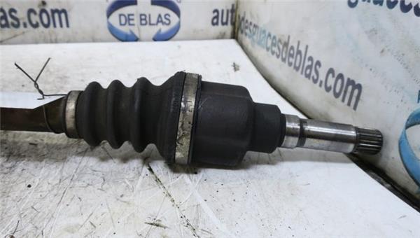 C3 2002- Transmision Delantera Derecha
