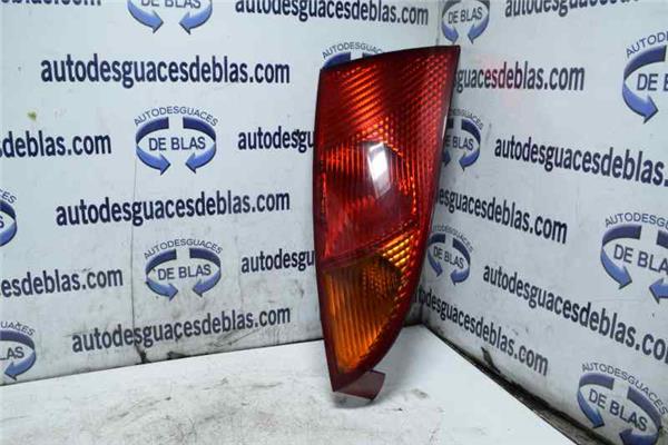 Focus Berlina CAK1998- Piloto Trasero Derecho