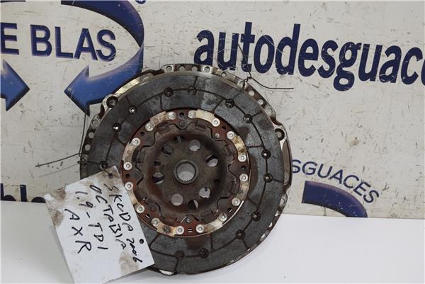 OCTAVIA BERLINA 1U2 Kit Embrague Completo OCTAVIA BERLINA 1U2 Kit Embrague Completo