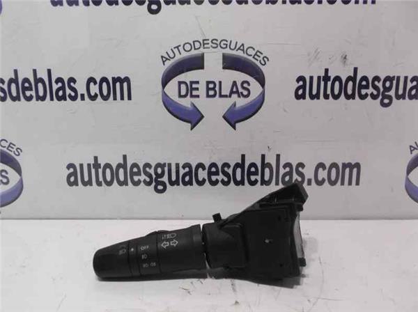 ALMERA N16E Mando De Luces
