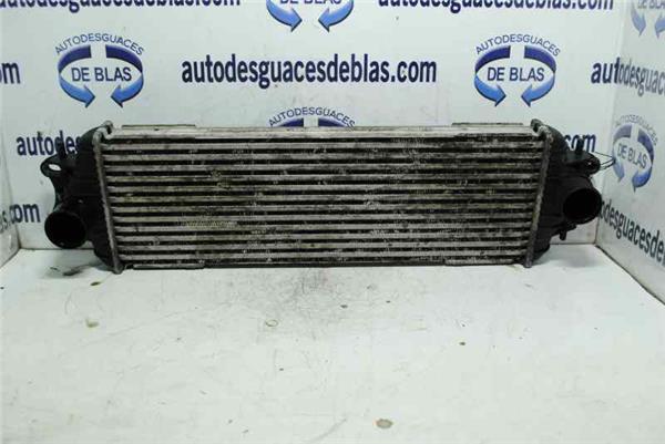 VIVARO Intercooler