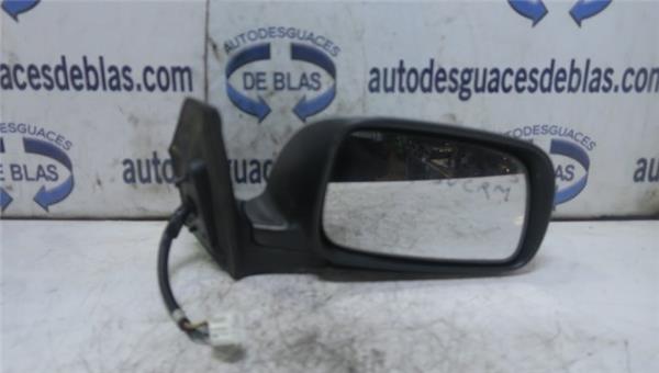 AVENSIS BERLINA T25 Retrovisor Derecho