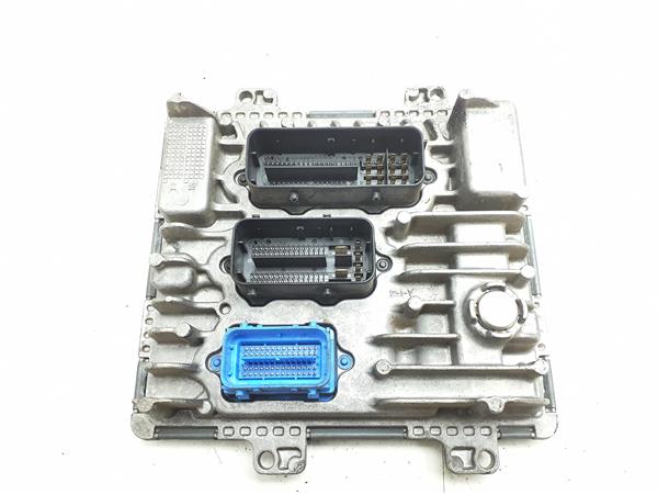 centralita opel astra j berlina 5p 122009 16