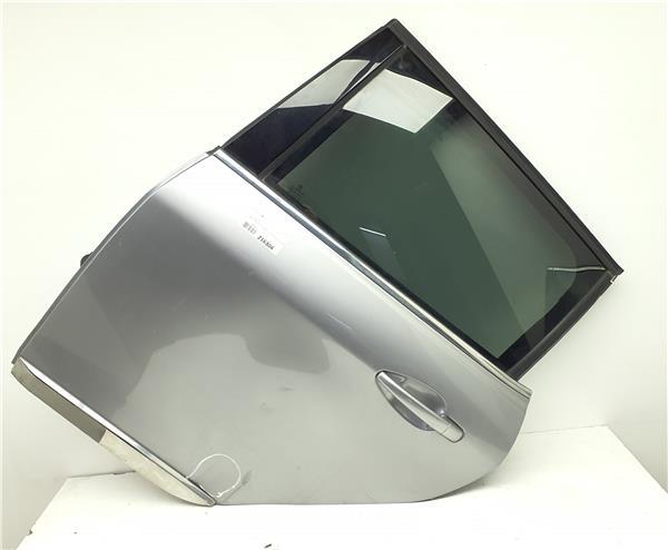 puerta trasera izquierda peugeot 2008 032013