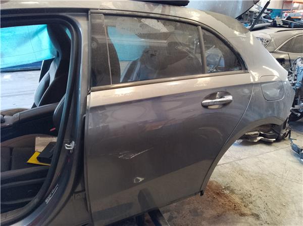 puerta trasera izquierda mercedes benz clase