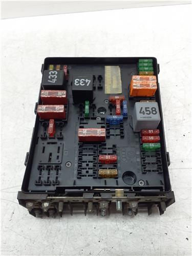 caja fusiblesrele volkswagen golf plus v 5m1