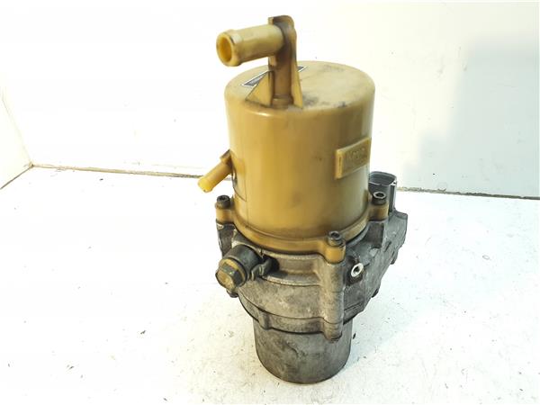 bomba servodireccion mazda 3 berlina bk 2003