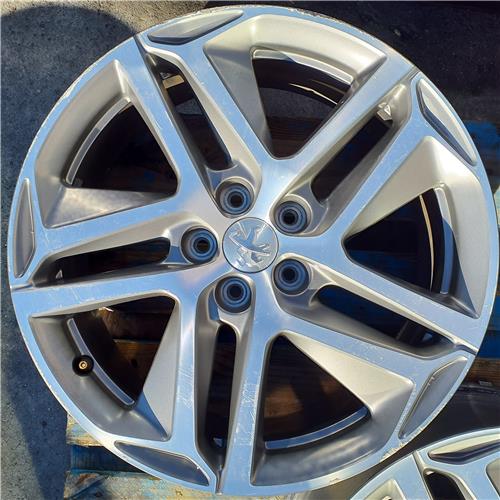 llanta peugeot 308 2013 12 active 12 ltr 9