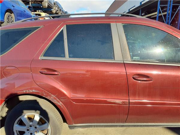 puerta trasera derecha mercedes benz clase ml
