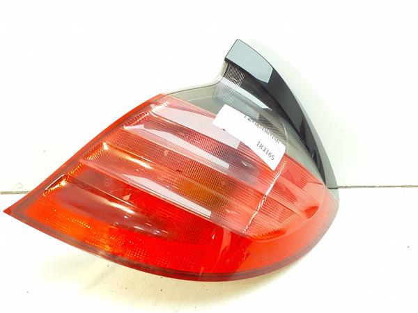 piloto trasero derecho mercedes benz clase c