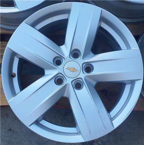 llanta chevrolet orlando 2011 20 ltz 20 ltr