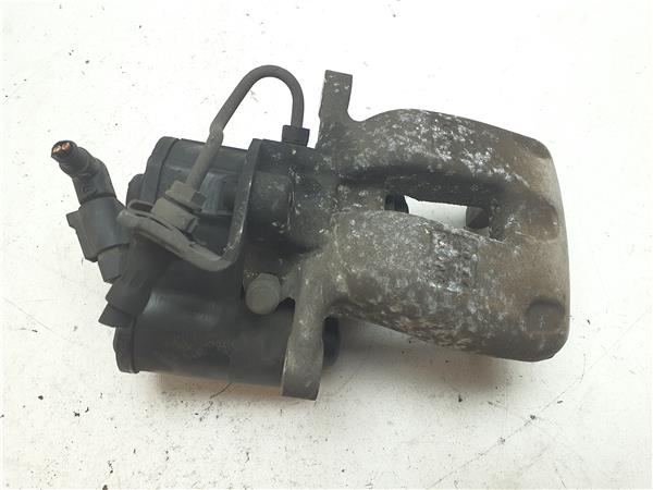 pinza freno trasero derecha volkswagen passat