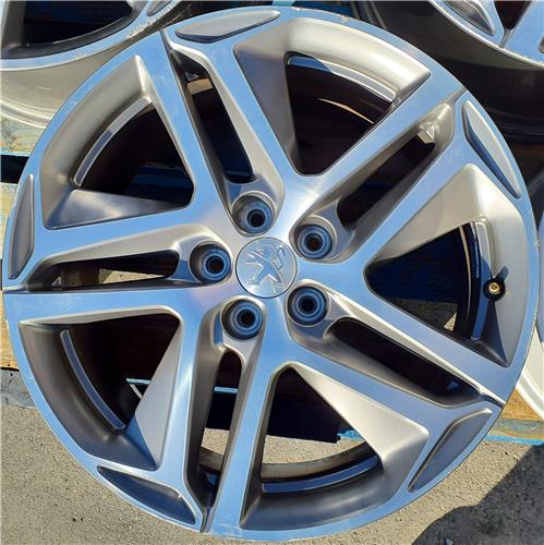 llanta peugeot 308 2013 12 active 12 ltr 9