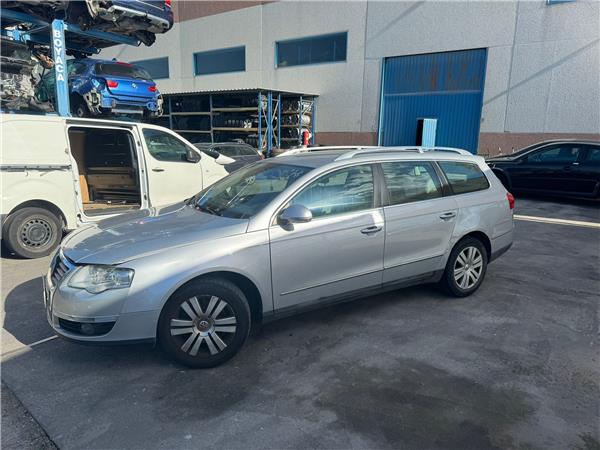 puerta trasera izquierda volkswagen passat variant (3c5)(2005 >) 1.6 advance [1,6 ltr.   85 kw 16v fsi]