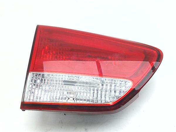 piloto porton trasero izquierdo kia carens rp