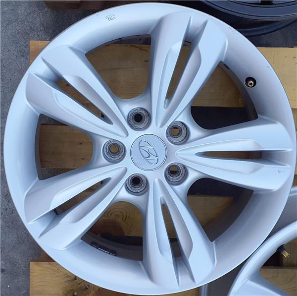 llanta hyundai ix35 ellm 2010 20 classic 2wd