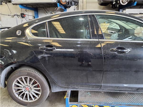 puerta trasera derecha jaguar xf (2008 >) 2.2 diesel [2,2 ltr.   147 kw diesel cat]