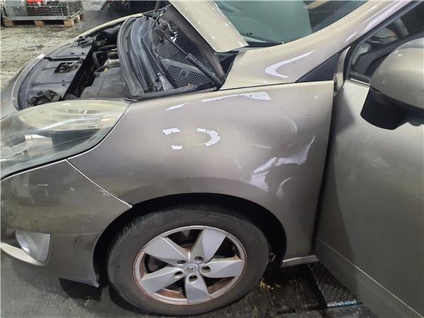 aleta delantera izquierda renault scenic iii (jz)(2009 >) 1.9 grand dynamique [1,9 ltr.   96 kw dci diesel fap]