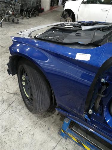 aleta delantera izquierda mercedes benz clase