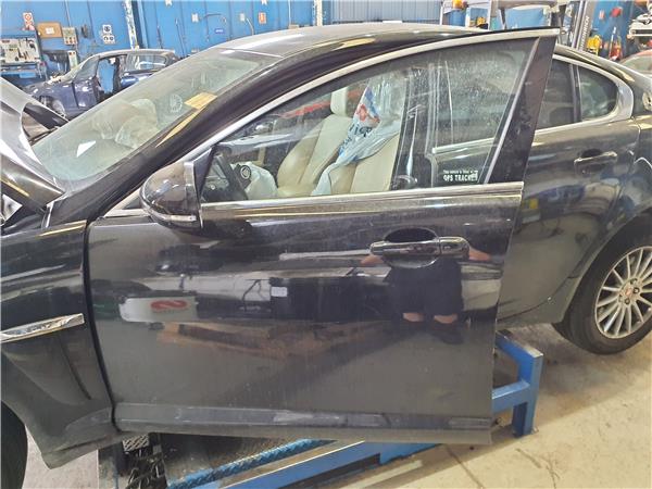 puerta delantera izquierda jaguar xf (2008 >) 2.2 diesel [2,2 ltr.   147 kw diesel cat]