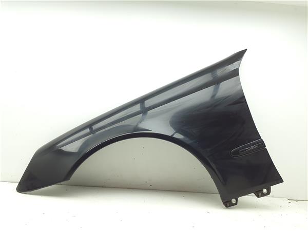 aleta delantera izquierda mercedes benz clase