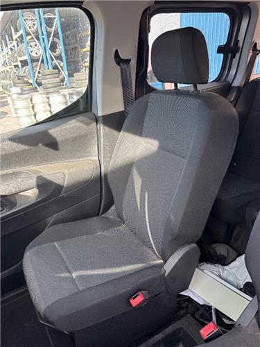 asiento delantero derecho peugeot rifter 0620