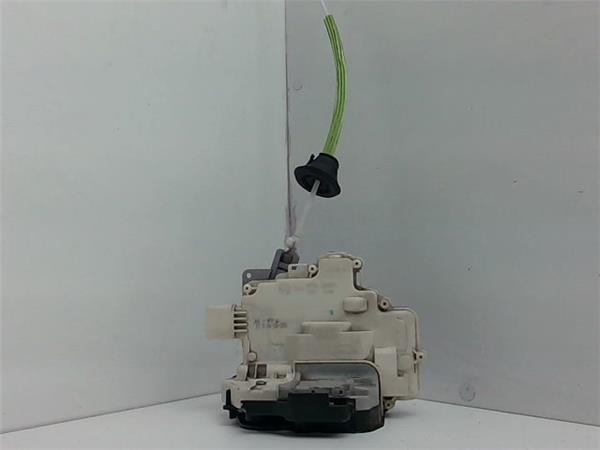 cerradura puerta trasera izquierda audi a3 8p