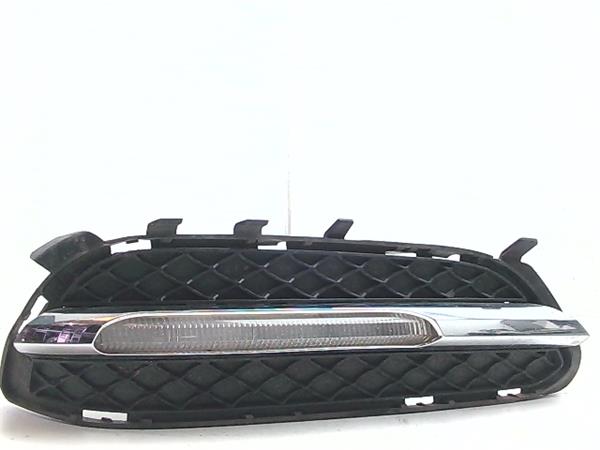 piloto delantero derecho luz diurna mercedes